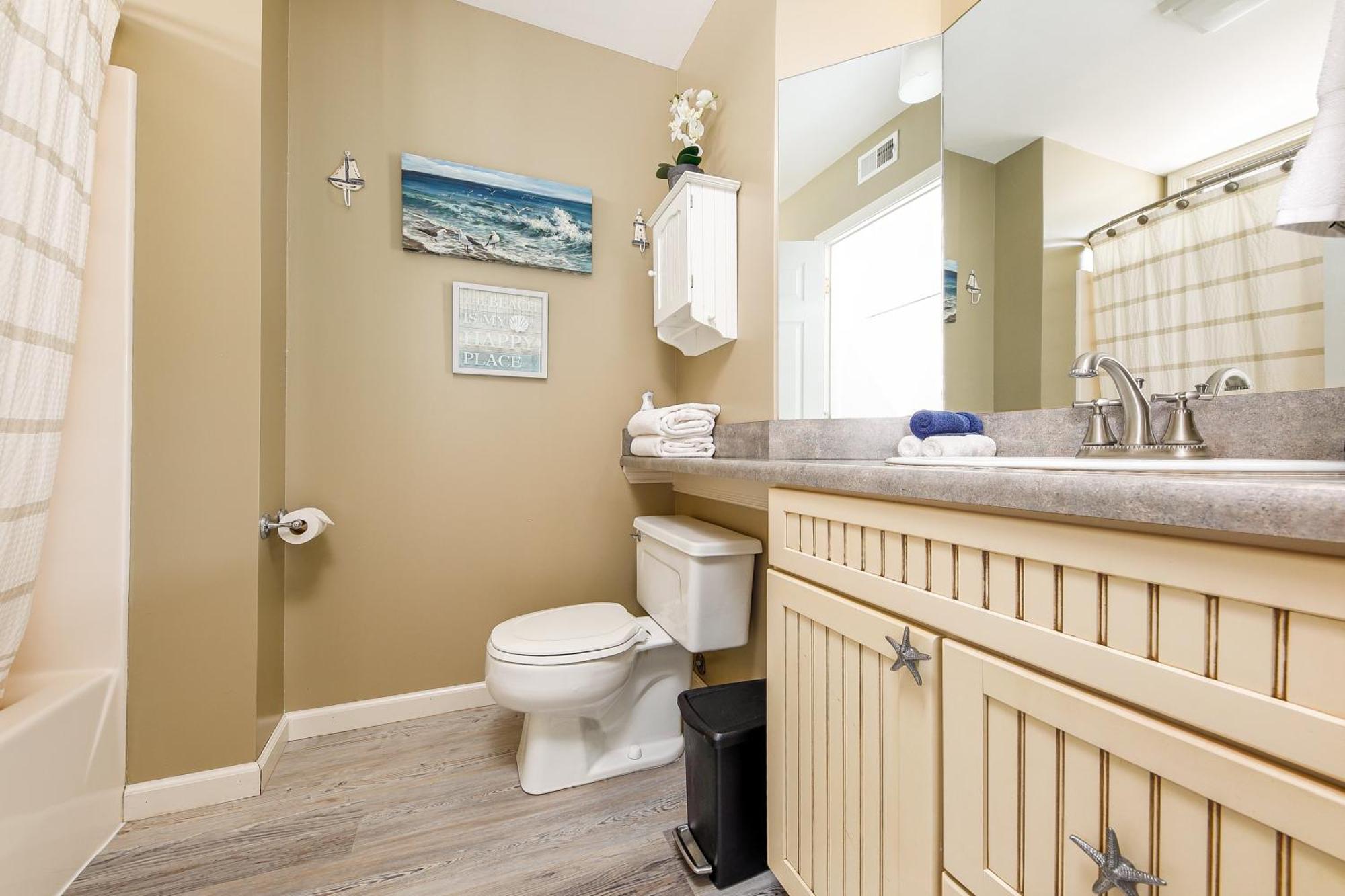Gorgeous 2 Bedroom Lake View Condo Traverse City Buitenkant foto