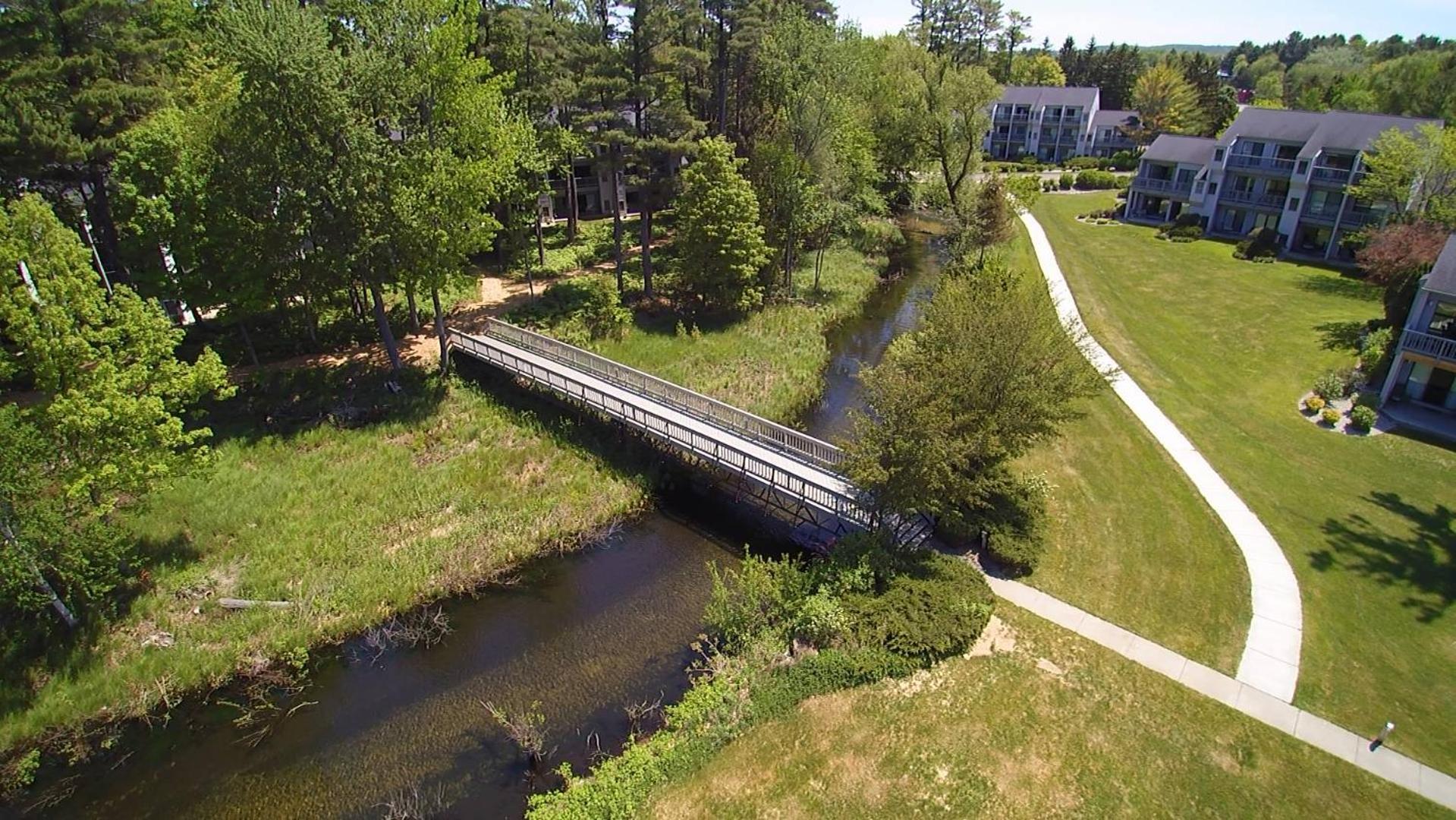 Gorgeous 2 Bedroom Lake View Condo Traverse City Buitenkant foto