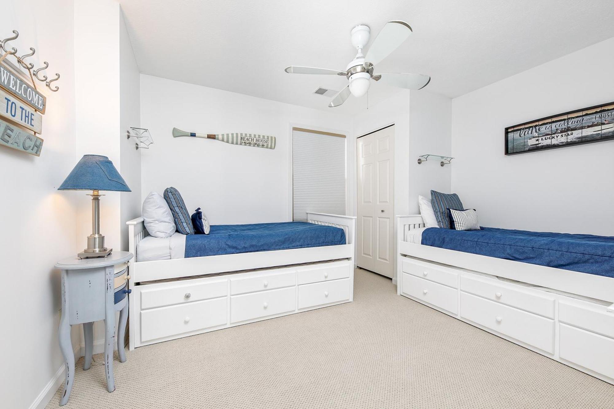 Gorgeous 2 Bedroom Lake View Condo Traverse City Buitenkant foto